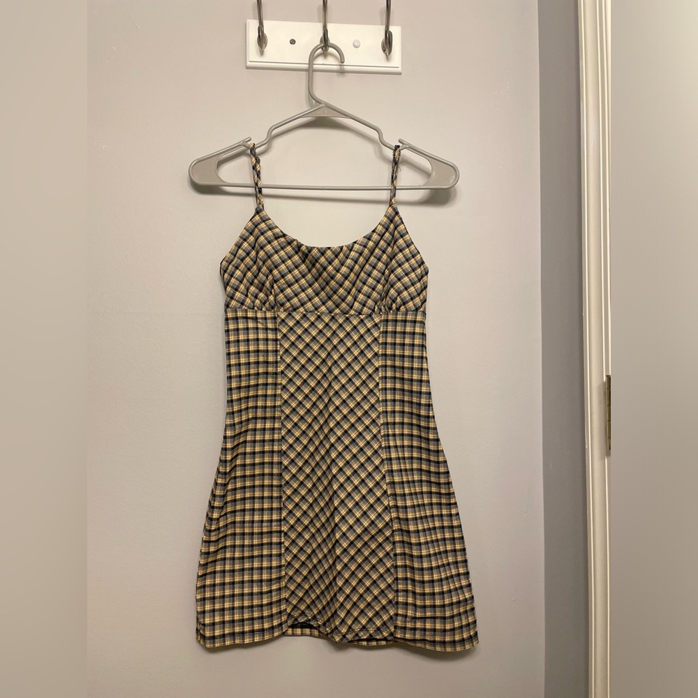 Cute mini dress from target! Only wore it a few times. Too small for me now.
